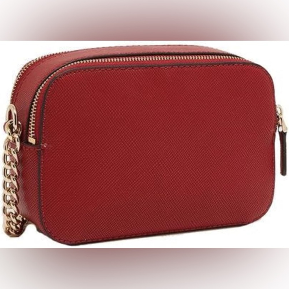 Guess Noelle Camera Roman Crossbody. - Picture 3 of 4